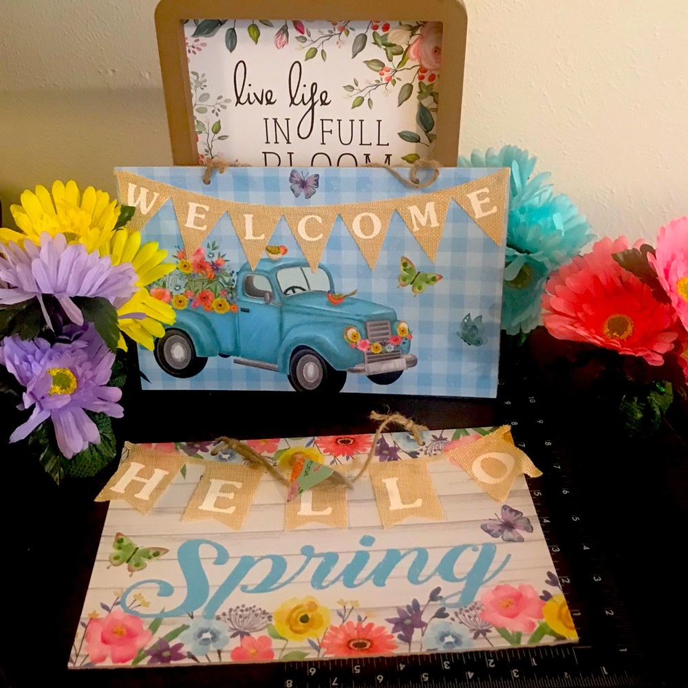 Spring MDF and Burlap Hanging Wall Sign Set